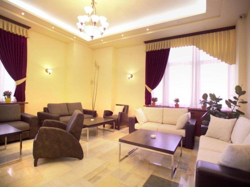 Hrazdan Hotel Yerevan Bagian luar foto